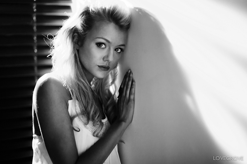 damien-lovegrove-2011-set-006