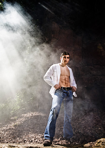 More smoke and the full power of the Broncolor Mobil kit with the silver brolly.