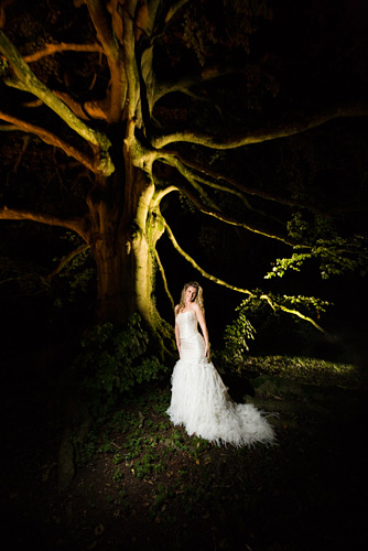 This shot was a one take wonder. Julie held the flash and Damien took the picture with the camera held above his head.