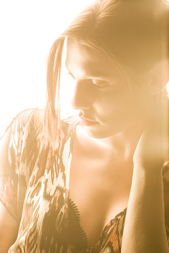 A close up with the same lighting set up as above.