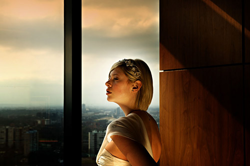 Chris used a gold reflector to bring this shot of Hannah alive.