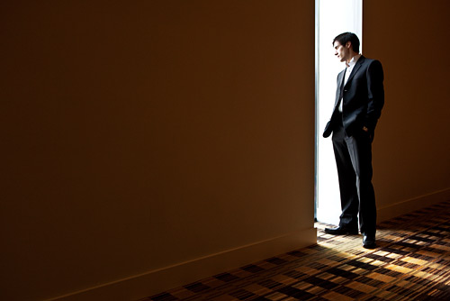 Less is more. Composition is king in this simple grab shot.