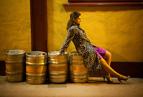 I love barrels. Candi, our model obliged with a pose.