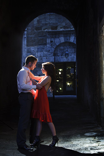 This shot was taken on another day in the same alley. I introduced the upstage key light technique and combined it with a split colour balance. I used full CTO gel on the Speedlight and set the white balance to tungsten. Exposure was chosen to render the background to dusk even though this frame was taken before afternoon tea.