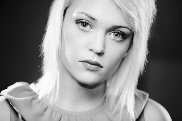 A striking combo of lighting. I was again plagued with my supposedly non firing 580EX2 master