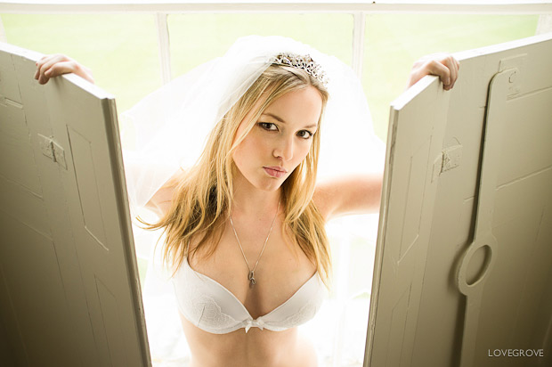 boudoir_bride.jpg_06